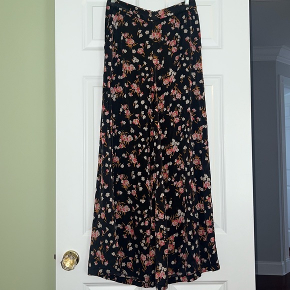 ALC Pants - Picture 1 of 3